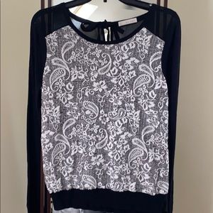 Black lightweight sweater